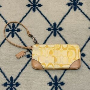Vintage Coach Y2K 2000s Optic Wristlet Pouch - Butter Yellow